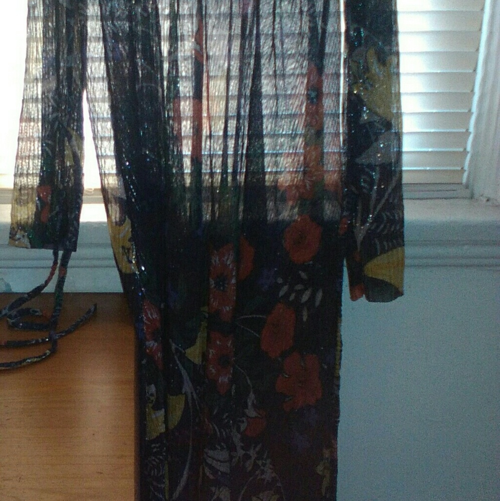 dress - Picture 2 of 7